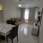 Apartamento Beira Mar- Praia Do Forte Excelente Para Temporada!!